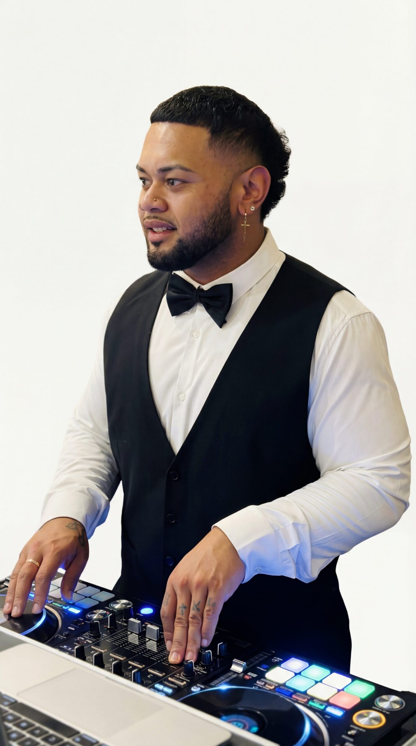 DJ POULI