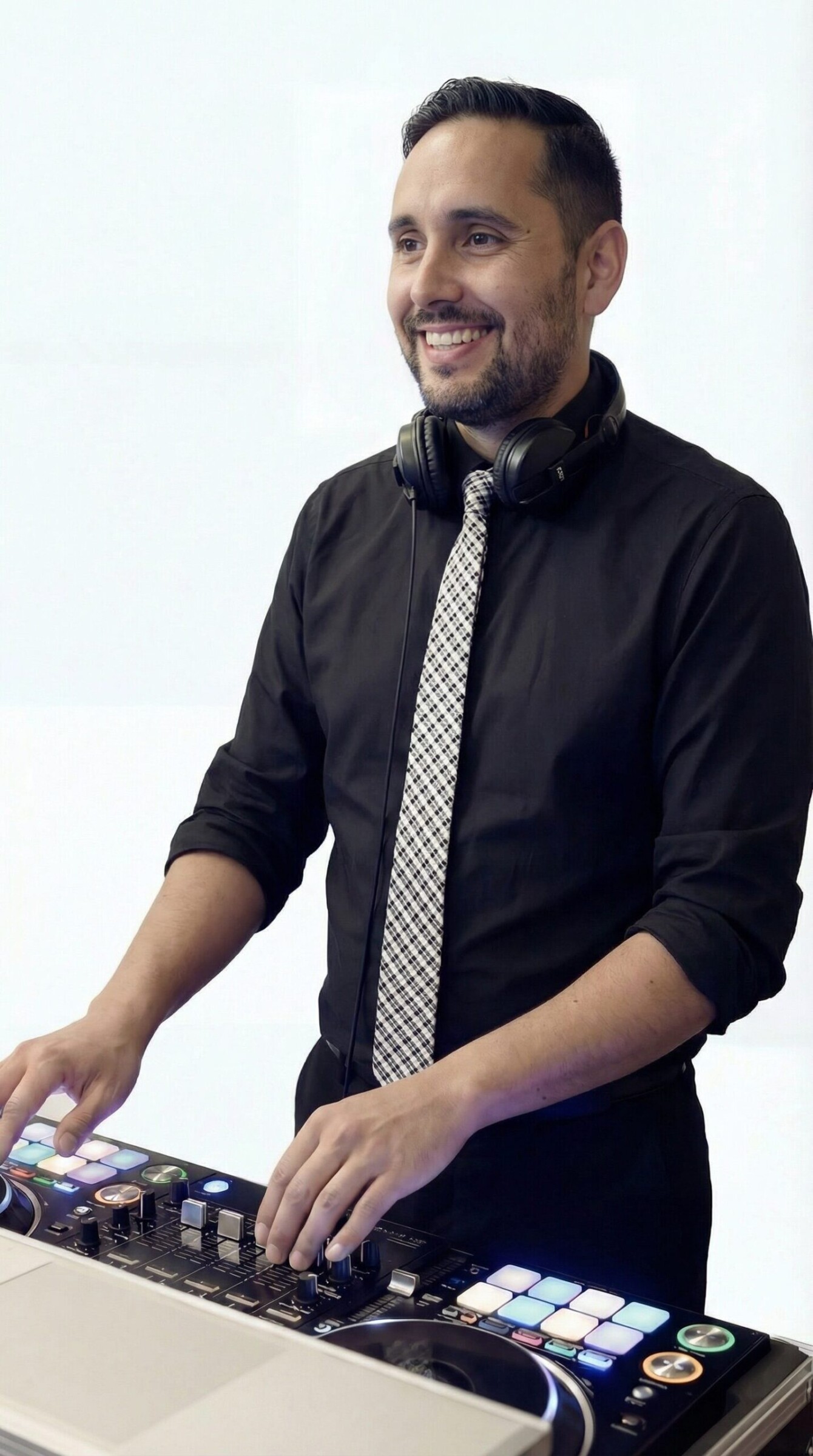DJ SIMON