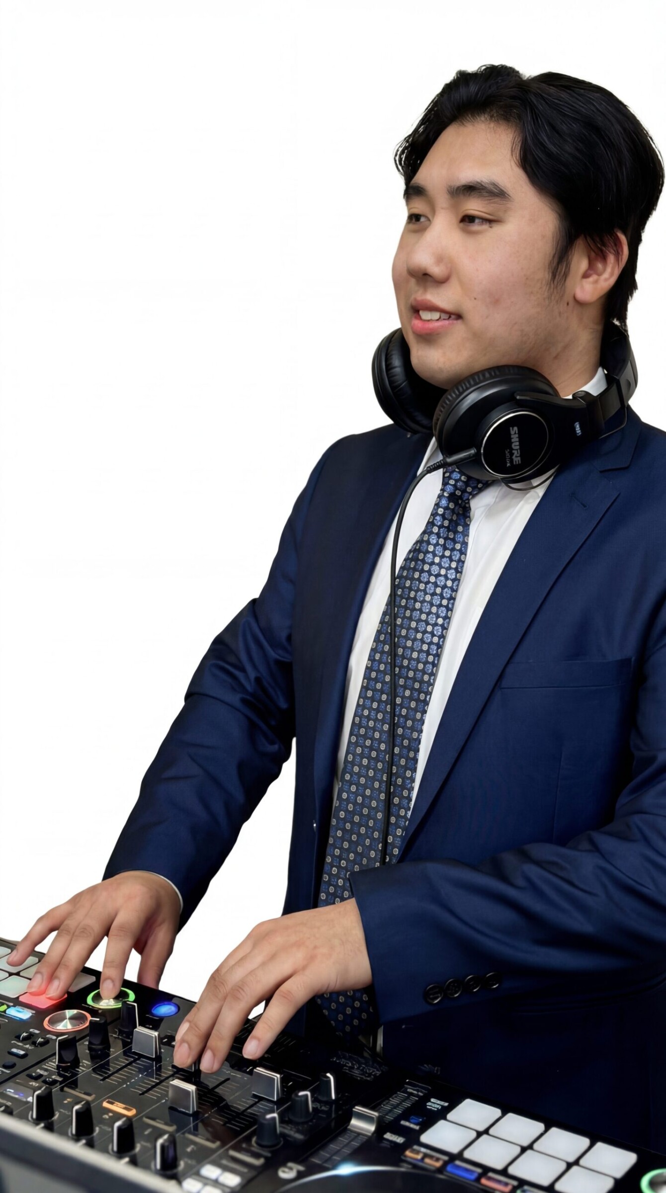 DJ TOBIAS